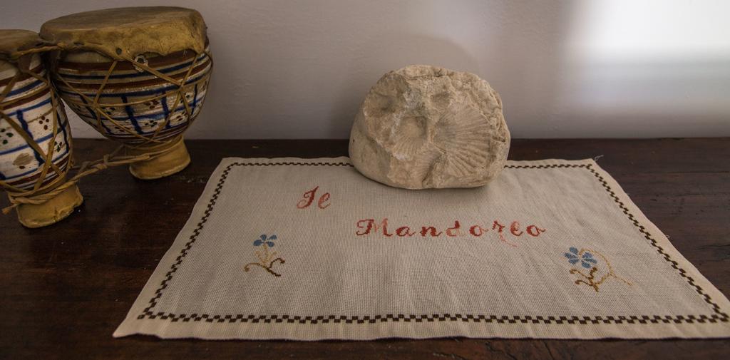 Il Mandorlo Rooms&Garden Tempera Exterior foto