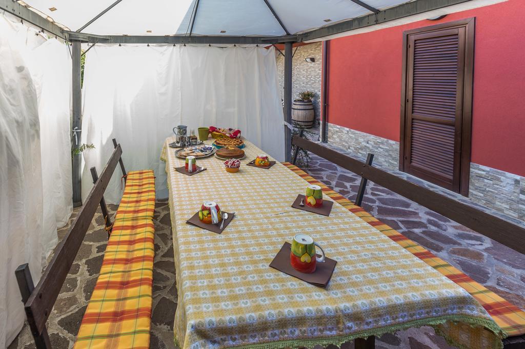 Il Mandorlo Rooms&Garden Tempera Exterior foto